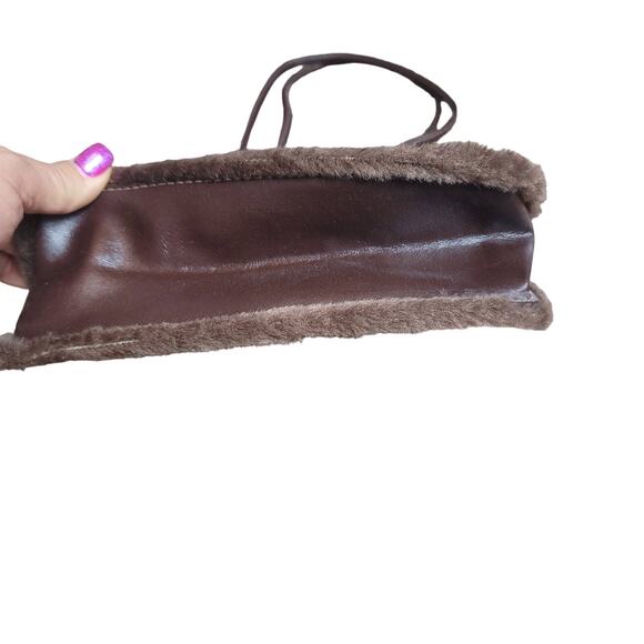 Bucket Purse Brown Faux Fur Edges 8" Height 8.5" Width - Picture 3 of 8